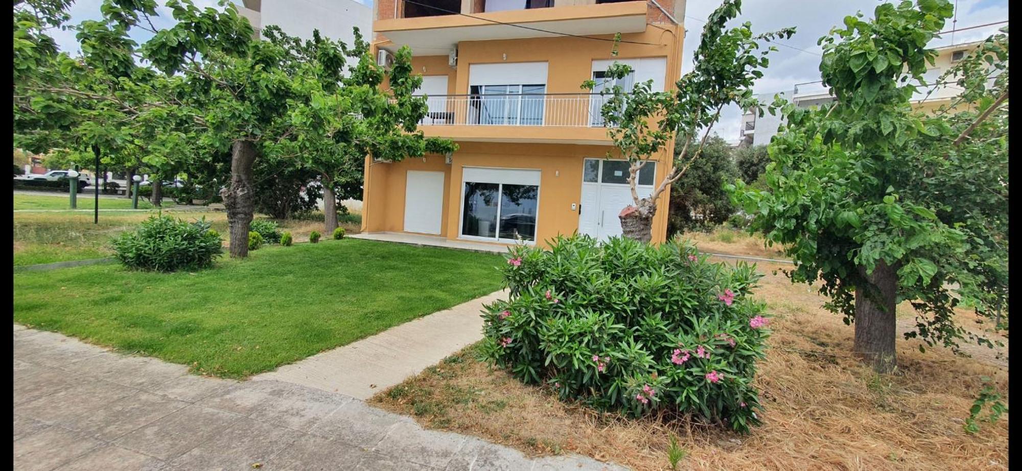 Nafpaktos Beach House Sea View Apartment First Floor ภายนอก รูปภาพ