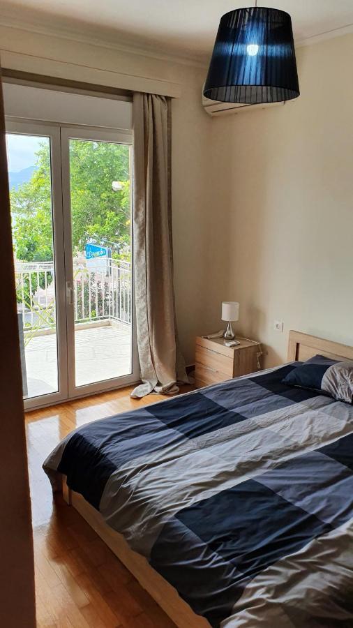 Nafpaktos Beach House Sea View Apartment First Floor ภายนอก รูปภาพ